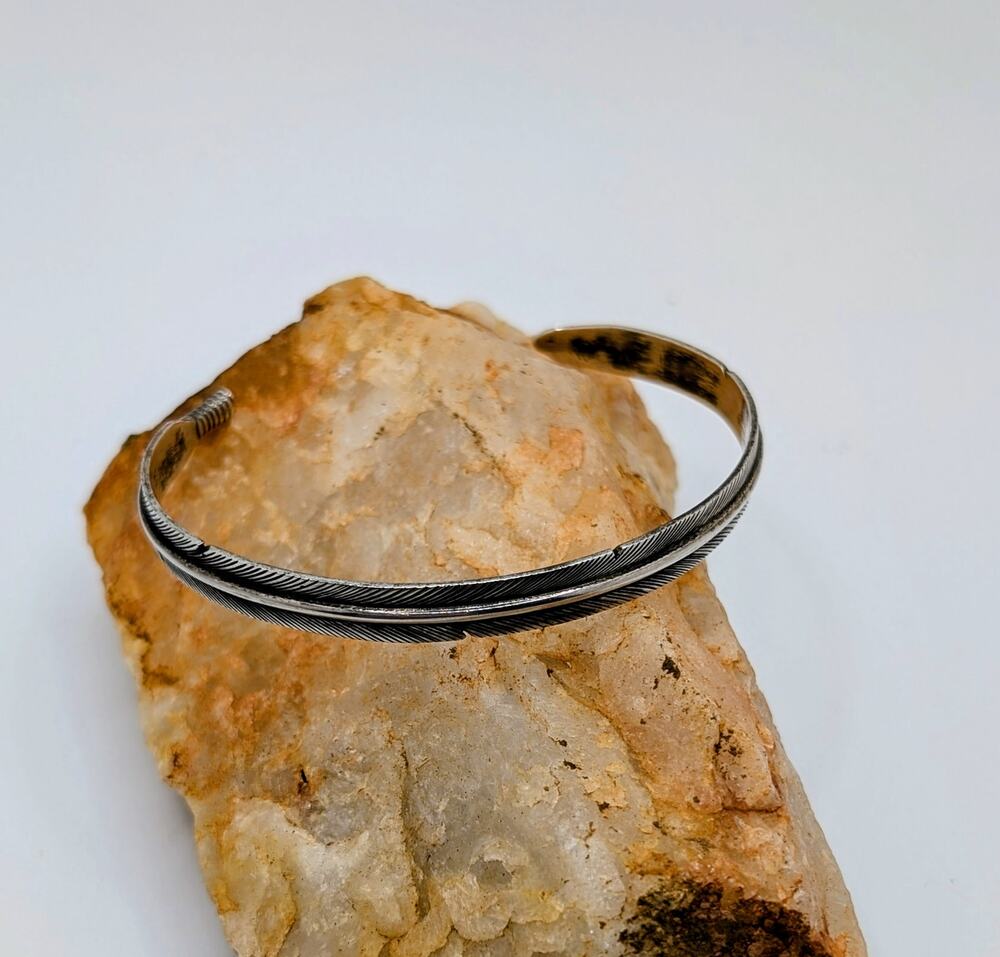 VTG Lena Platero Navajo Sterling Silver Feather Cuff Flexible Size 7